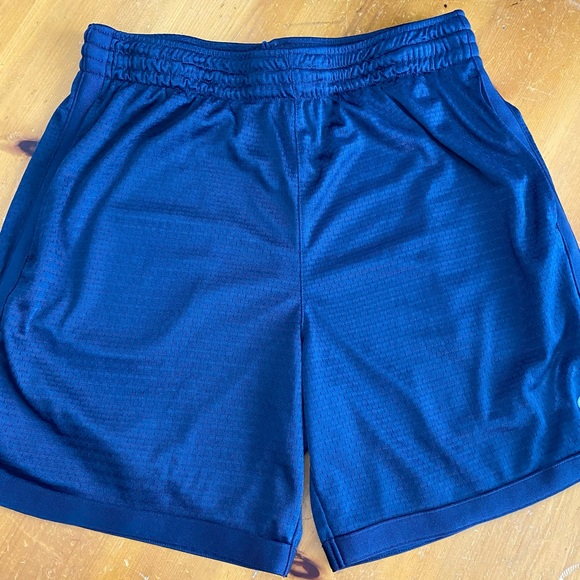 xSOLD Champion Athletic Shorts, Front Pockets, Mesh, Hidden drawstring,NavyBlack - Picture 3 of 6